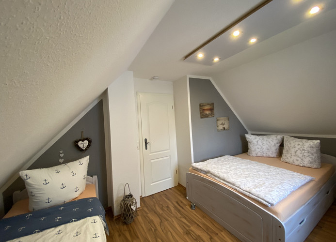 Schlafzimmer Landseite